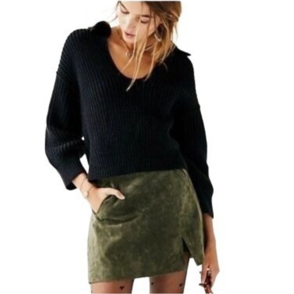 BlankNYC Green Suede Mini Skirt